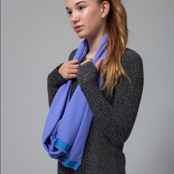 IVIVVA by lululemon purple snap scarf - Picture 2 of 13